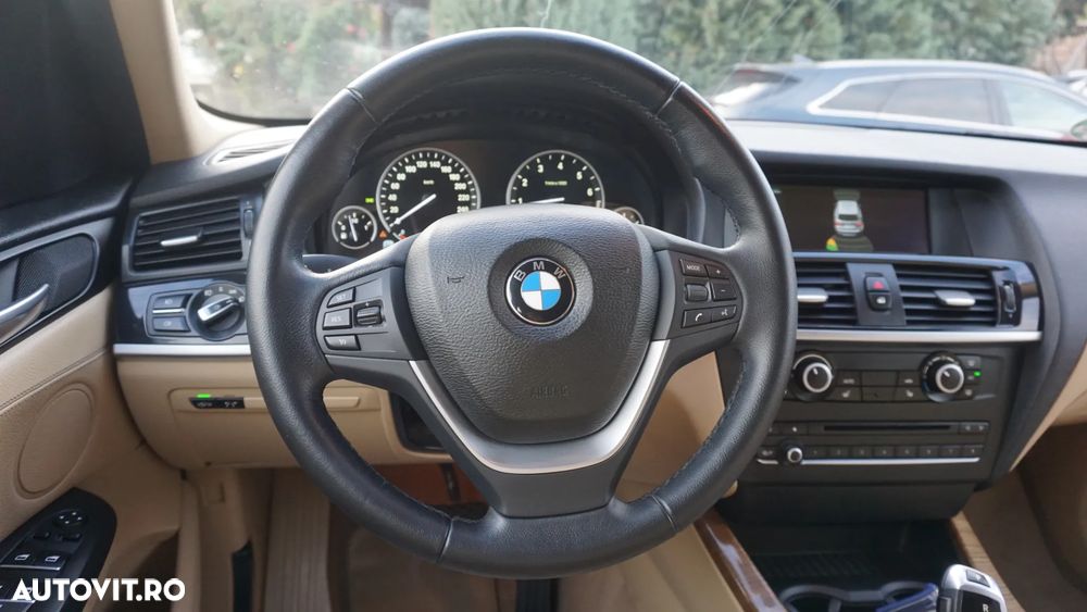 BMW X3 xDrive28i Aut. Advantage - 16