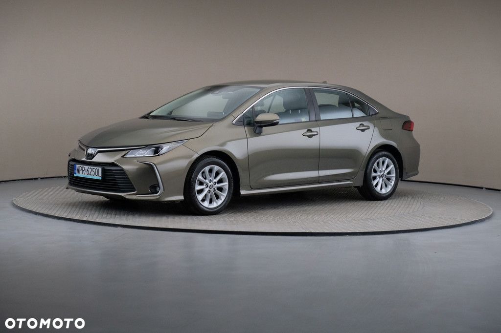 Toyota Corolla - 1
