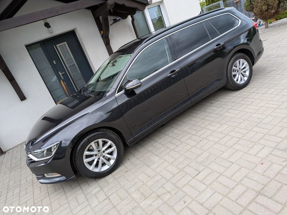 Volkswagen Passat 2.0 TDI (BlueMotion Technology) Comfortline - 4