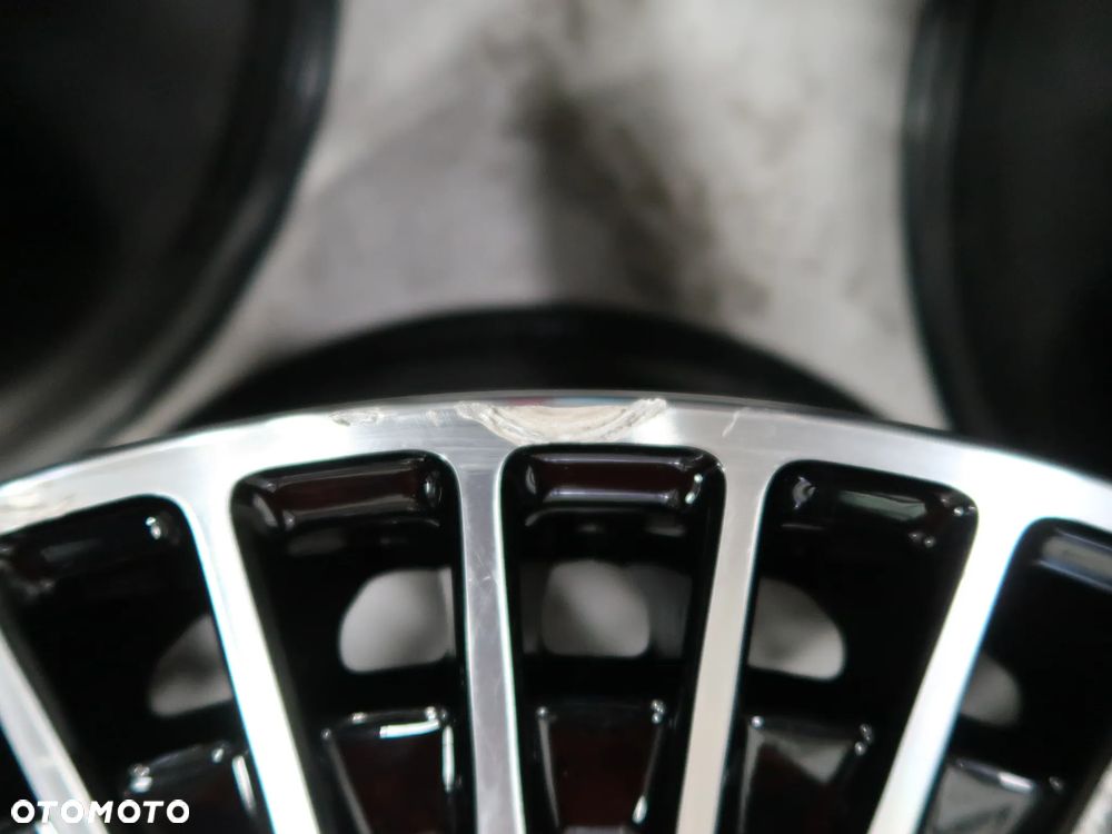 Felgi EQE AMG MERCEDES A2974011500 9,5X21ET41,5 - 12