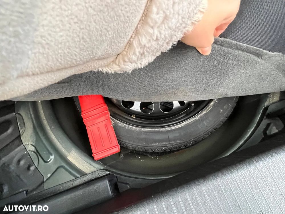 Opel Astra 1.3 CDTI - 26