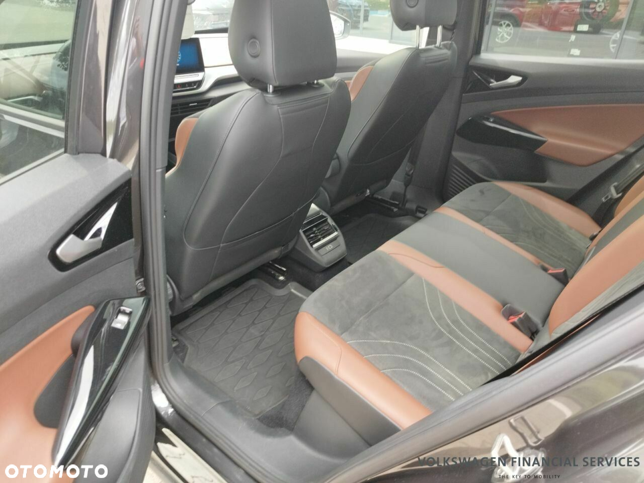 Volkswagen ID.4 77kWh Pro Performance - 6