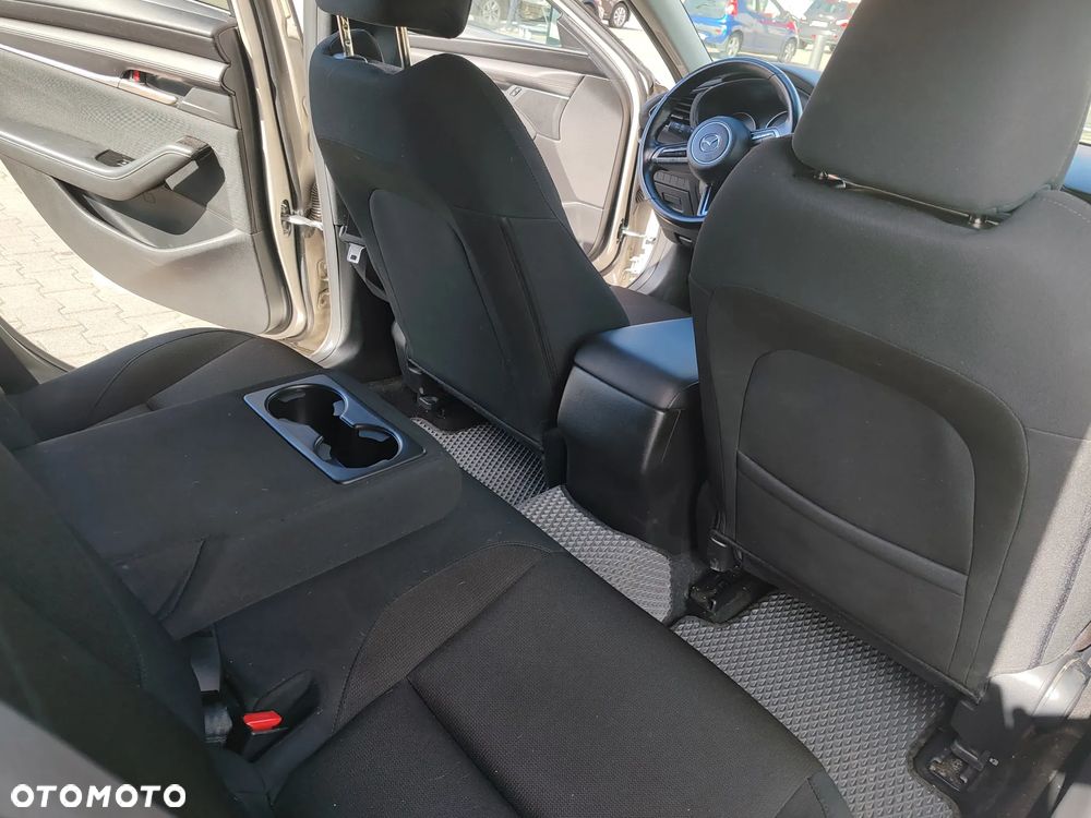 Mazda 3 - 8
