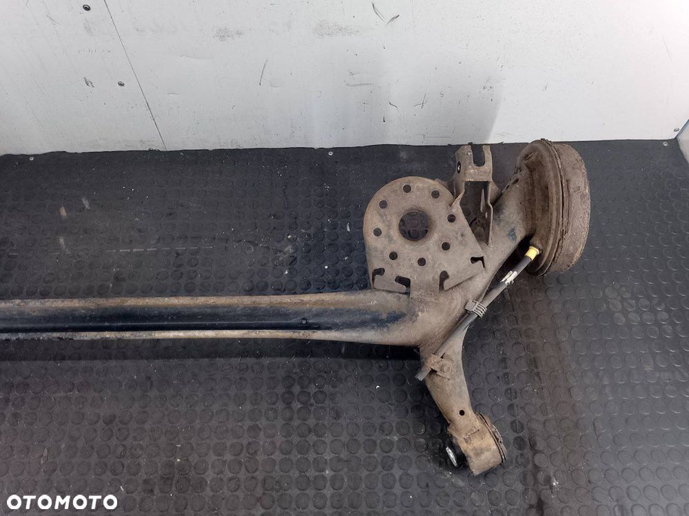 BELKA ZAWIESZENIA, OŚ TYŁ  TOYOTA YARIS III HATCHBACK 1.0 VVT-I - 8