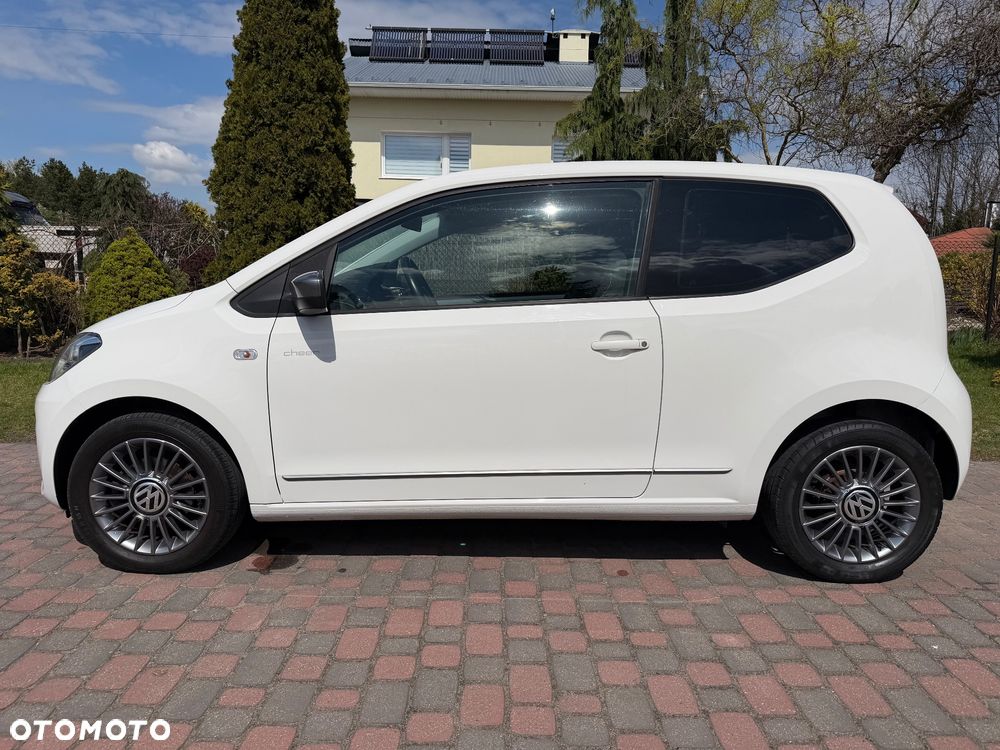 Volkswagen up! cheer - 19