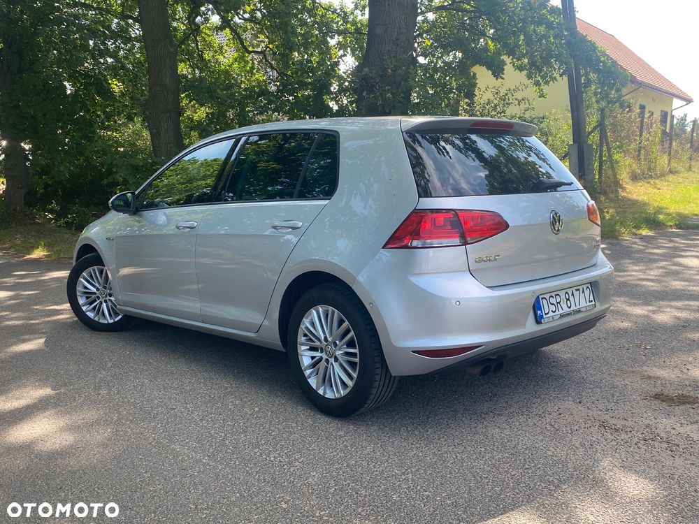 Volkswagen Golf 1.4 TSI BlueMotion Technology Cup - 5