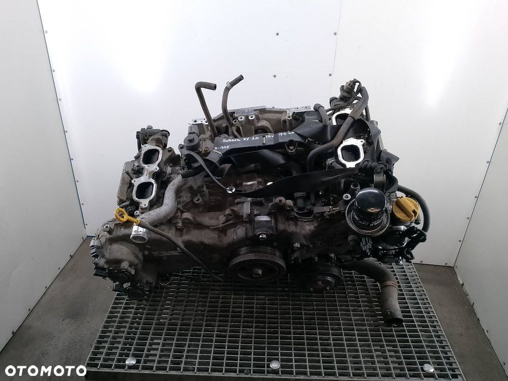 SILNIK SUBARU XV FB20 2.0 16V - 1