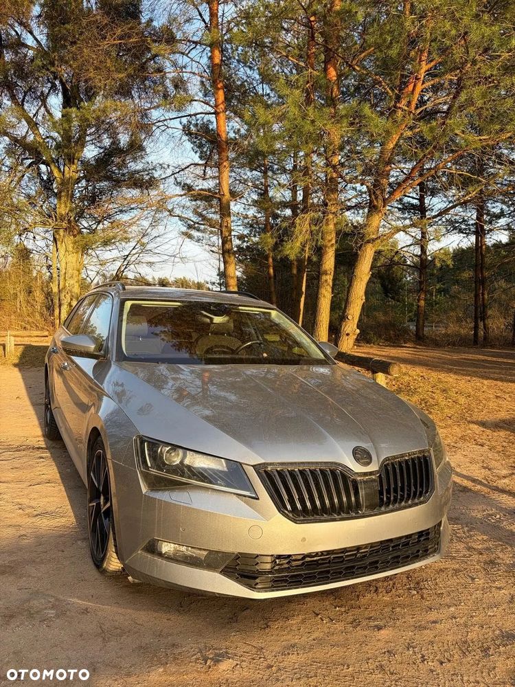 Skoda Superb 2.0 TDI 4x4 Active DSG - 1