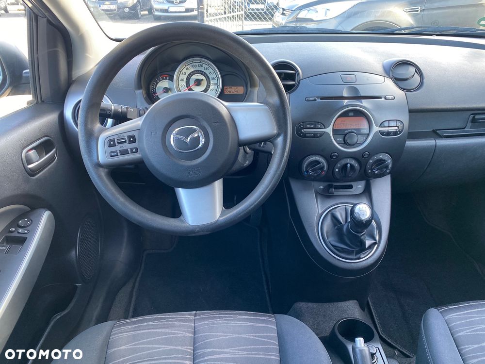 Mazda 2 1.3 MZR Active - 18