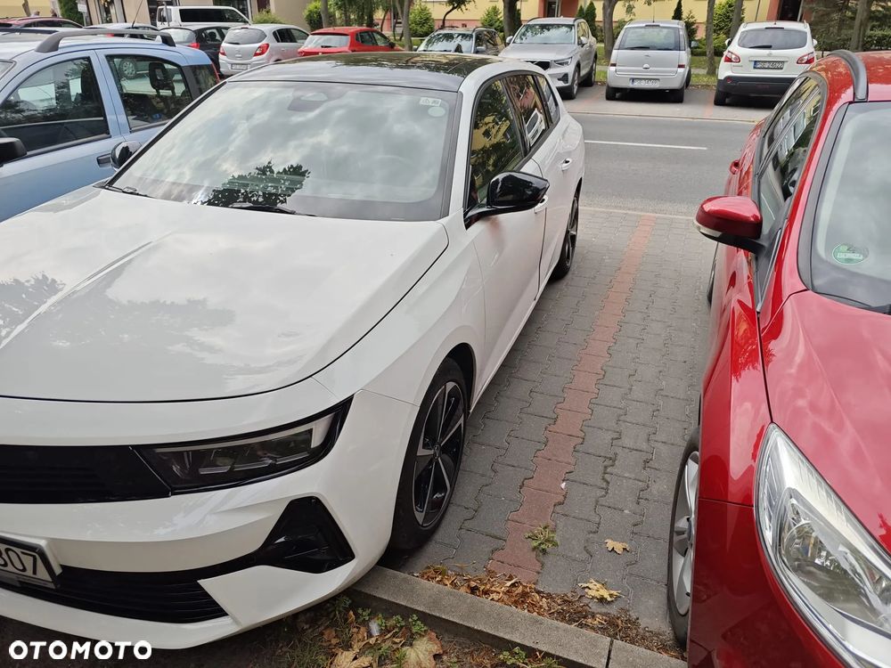 Opel Astra 1.5 CDTI Ultimate S&S - 4