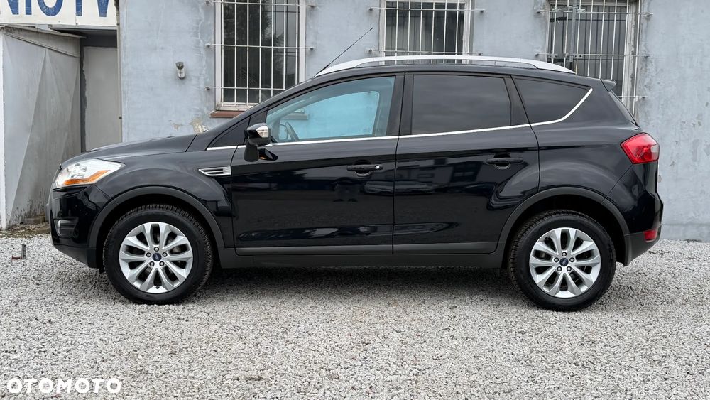 Ford Kuga 2.0 TDCi 2x4 Titanium - 17