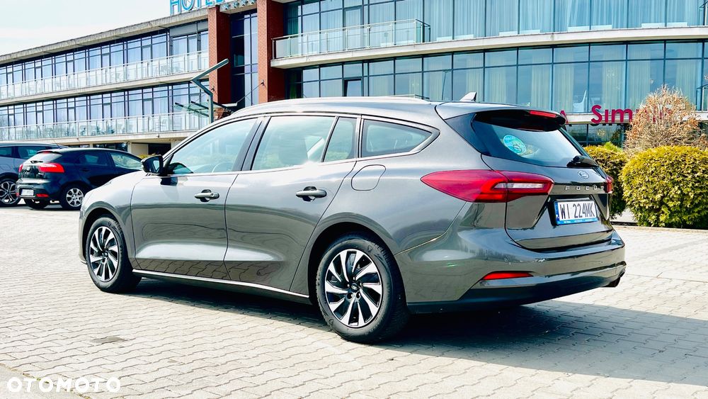 Ford Focus 1.0 EcoBoost Trend Edition - 19