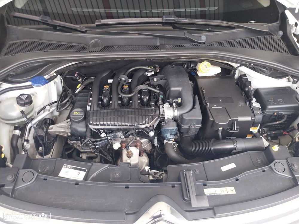 Citroën C3 1.2 PureTech Shine - 10