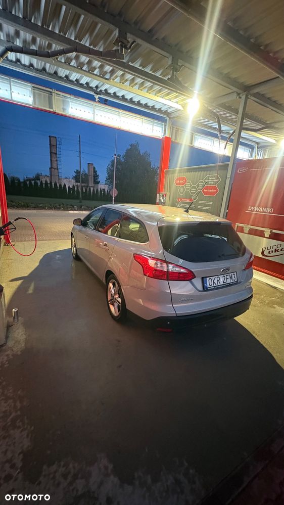 Ford Focus - 10