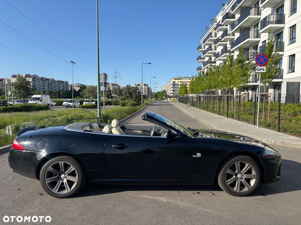 Jaguar XK - 17