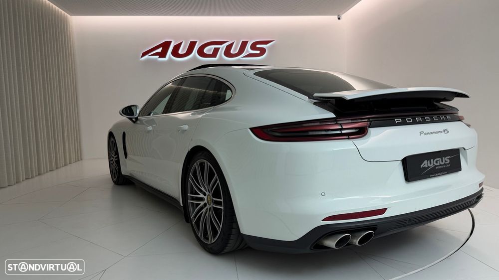 Porsche Panamera 4 S - 5