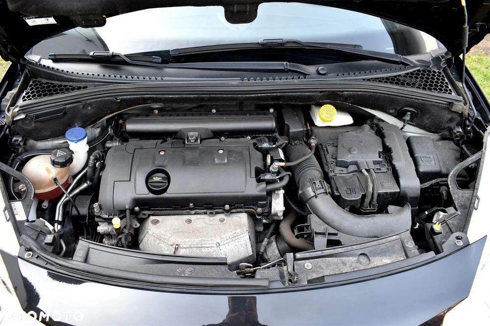 Citroën DS3 1.6 VTi SoChic - 32