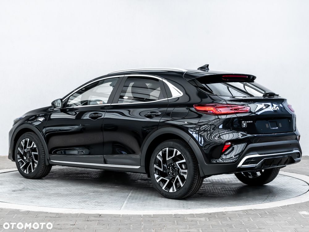 Kia XCeed 1.6 T-GDI M DCT - 4