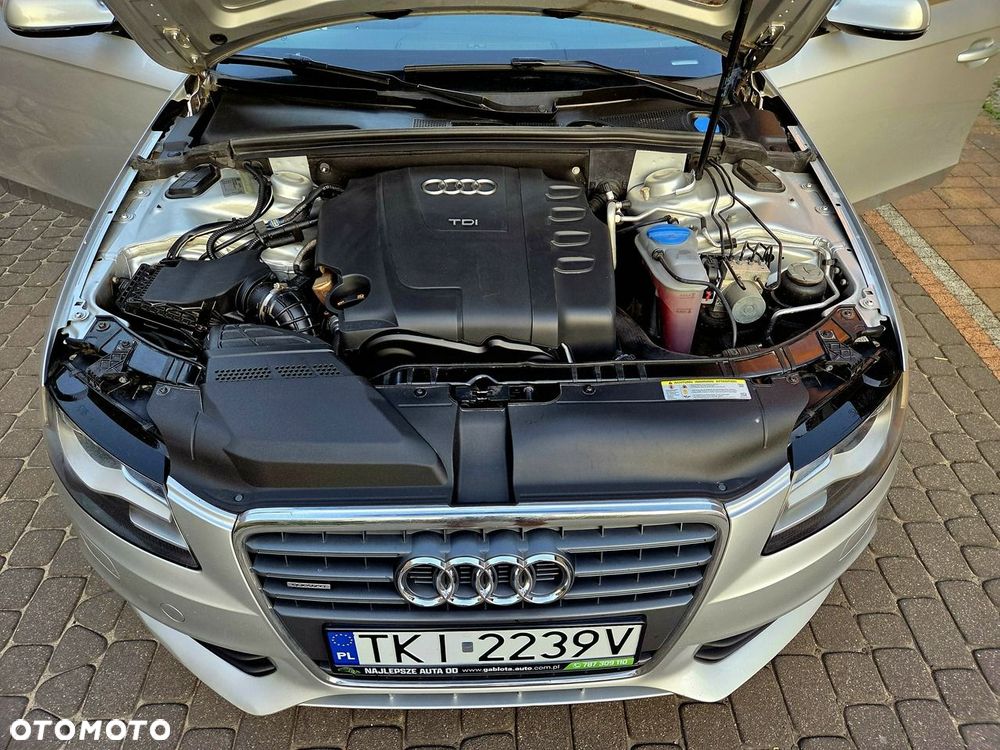 Audi A4 Limousine - 18