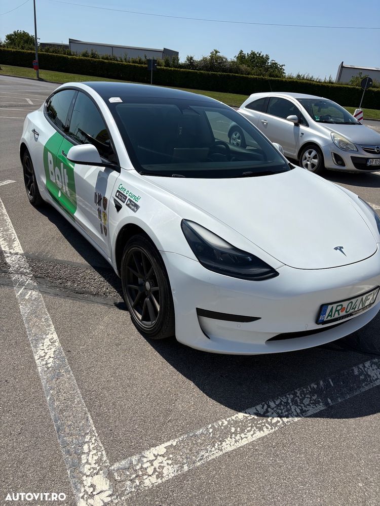 Tesla Model 3 RWD - 2