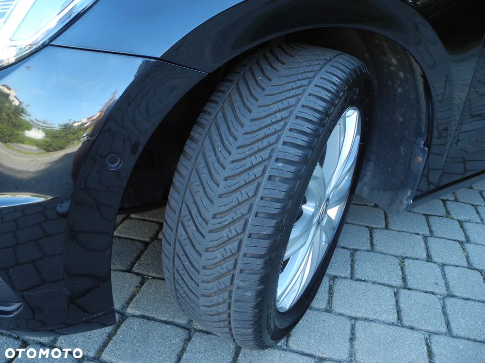 Volkswagen Touran 2.0 TDI BMT Highline DSG - 28