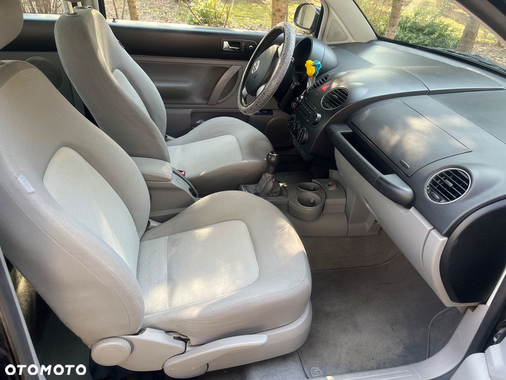 Volkswagen New Beetle 1.9 TDI - 9