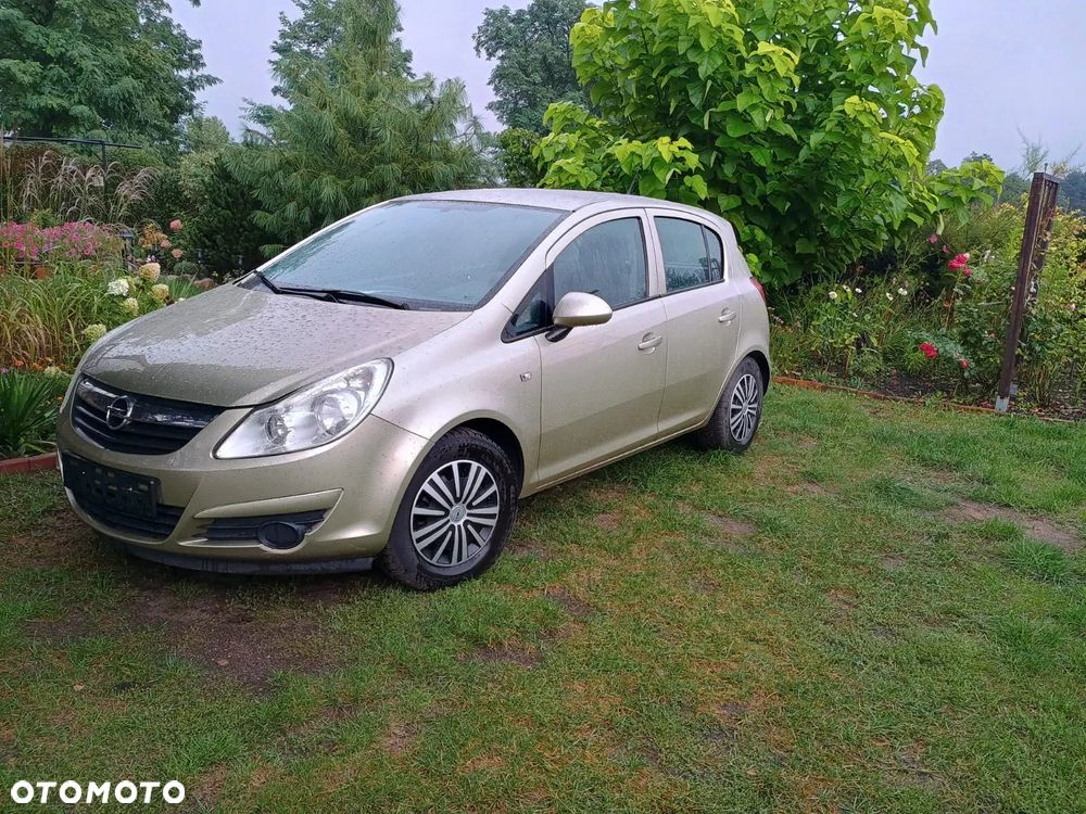 Opel Corsa - 1
