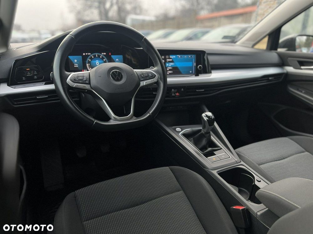 Volkswagen Golf 1.0 TSI - 11