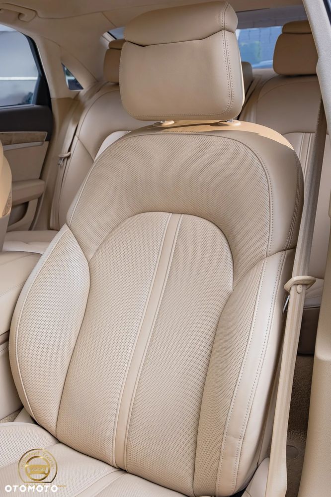 Audi A8 - 34