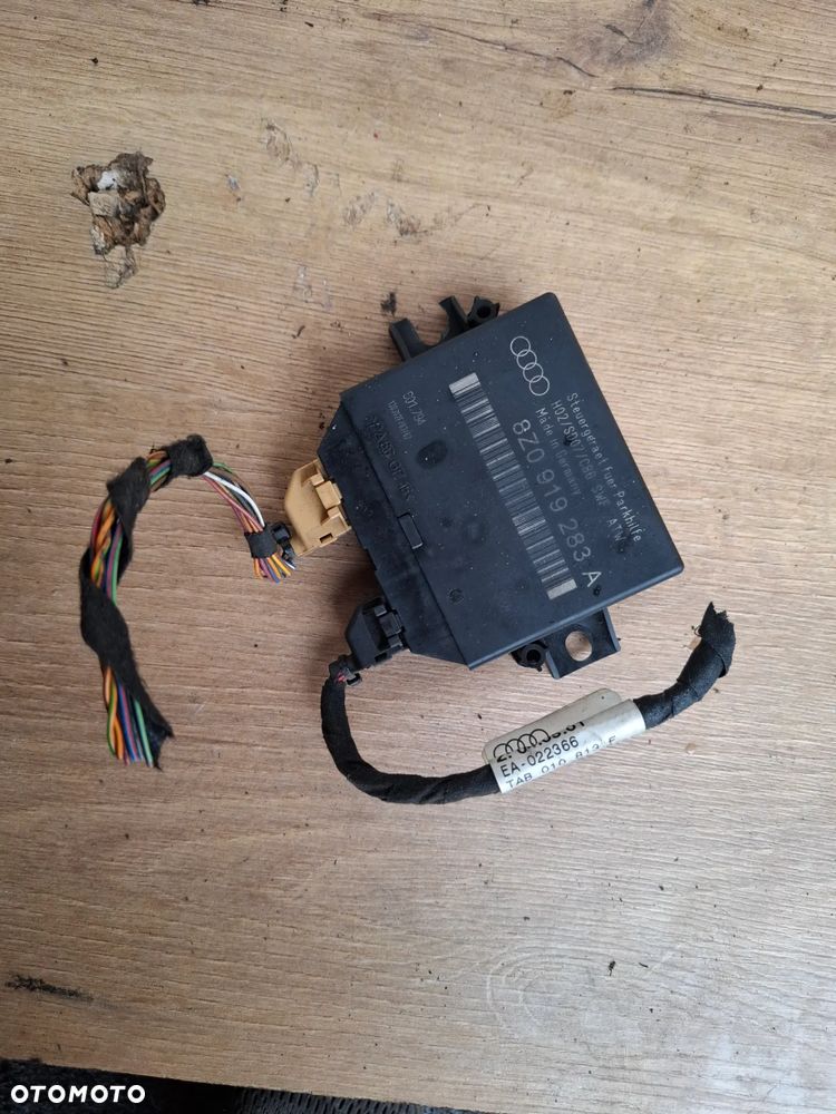 AUDI A2 / A4 B6 / A4 B7 / A6 C5 MODUŁ STEROWNIK CZUJNIKÓW PDC 8Z0919283A - 1