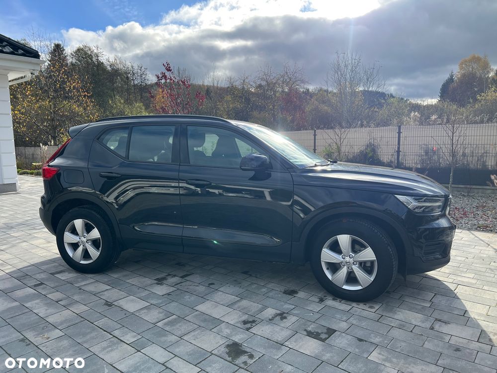Volvo XC 40 T3 Geartronic Momentum Core - 28