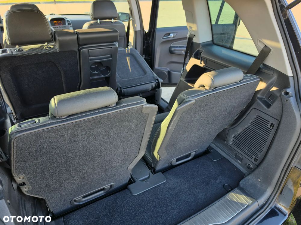 Opel Zafira 1.9 CDTI Automatik Cosmo - 17