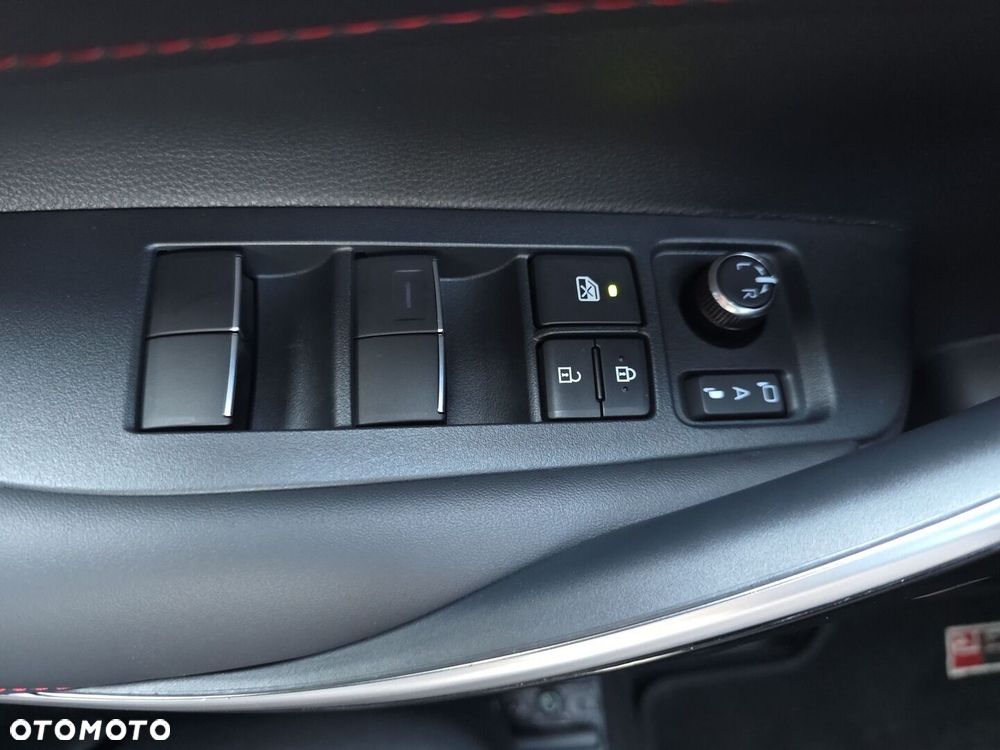 Toyota Corolla 1.8 Hybrid GR Sport Dynamic - 28