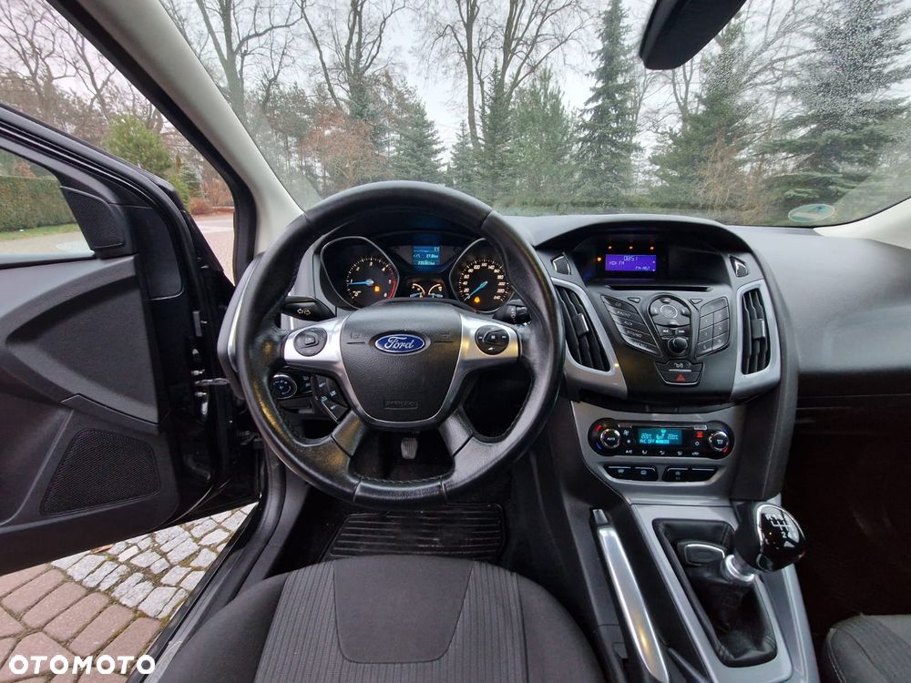 Ford Focus 1.6 TDCi DPF Titanium - 5