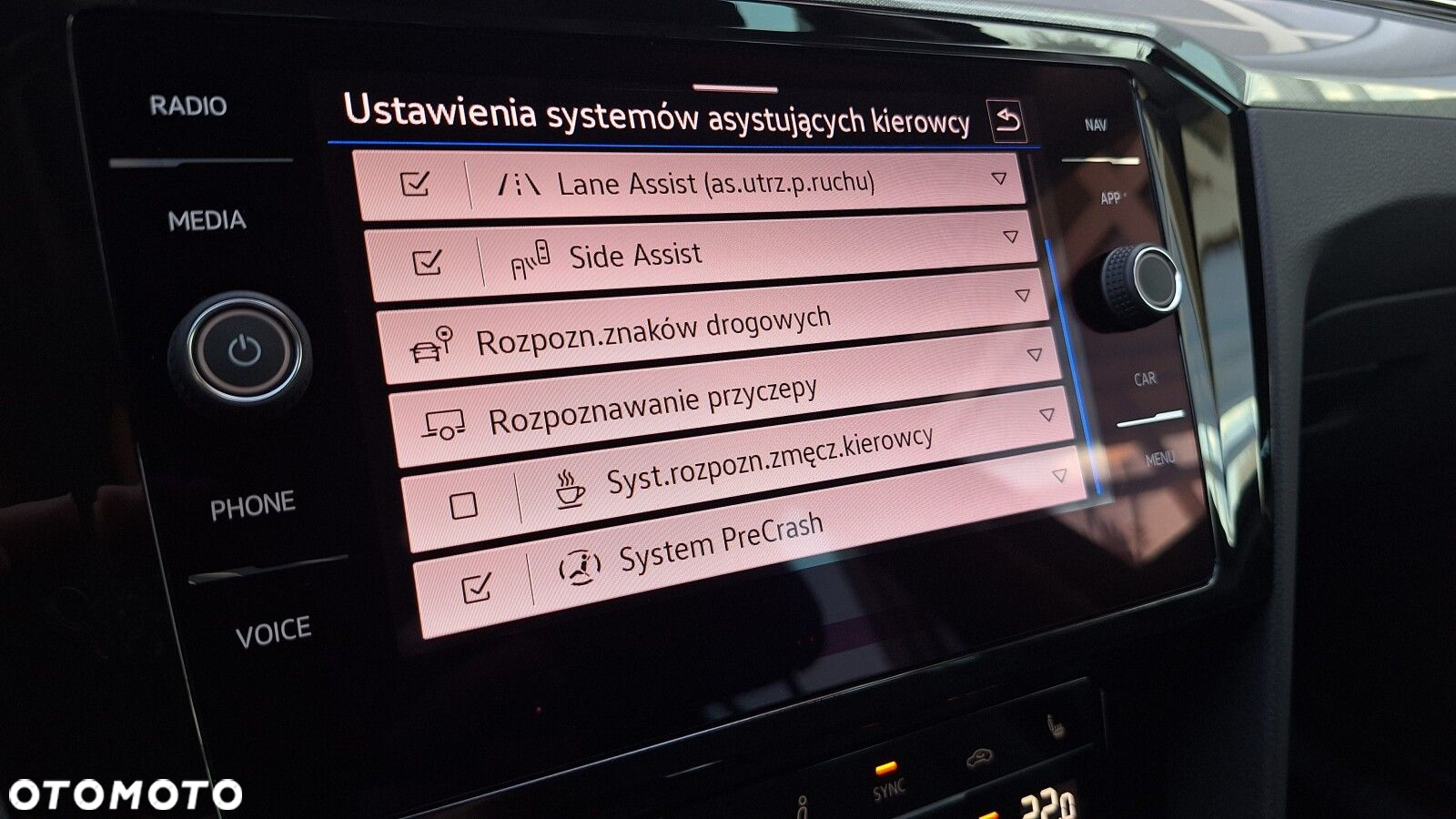 Volkswagen Passat 2.0 TDI EVO Business DSG - 27