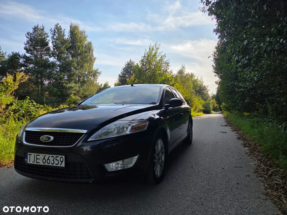 Ford Mondeo 2.0 TDCI Black Magic - 12