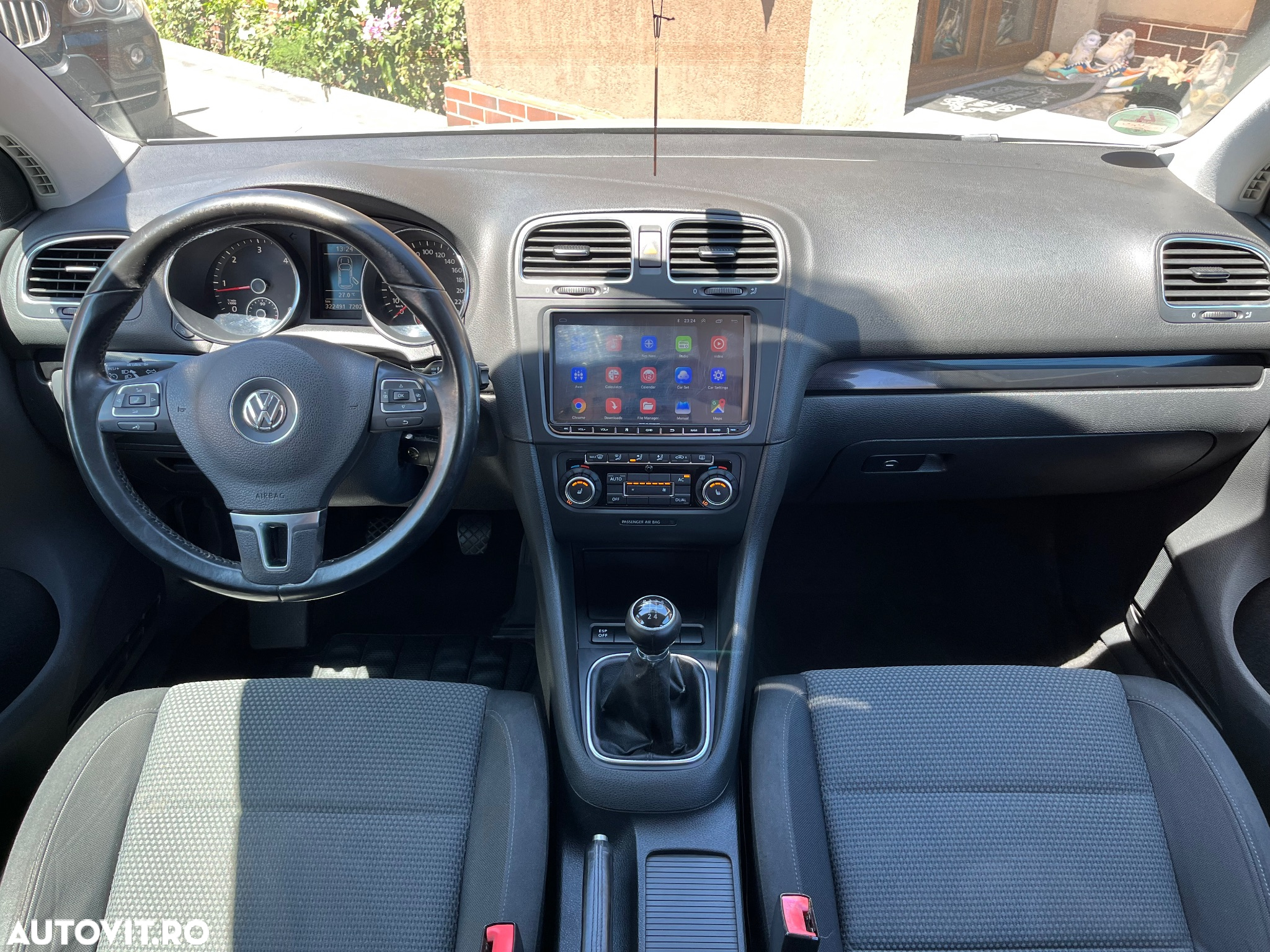 Volkswagen Golf 2.0 TDI Highline - 4