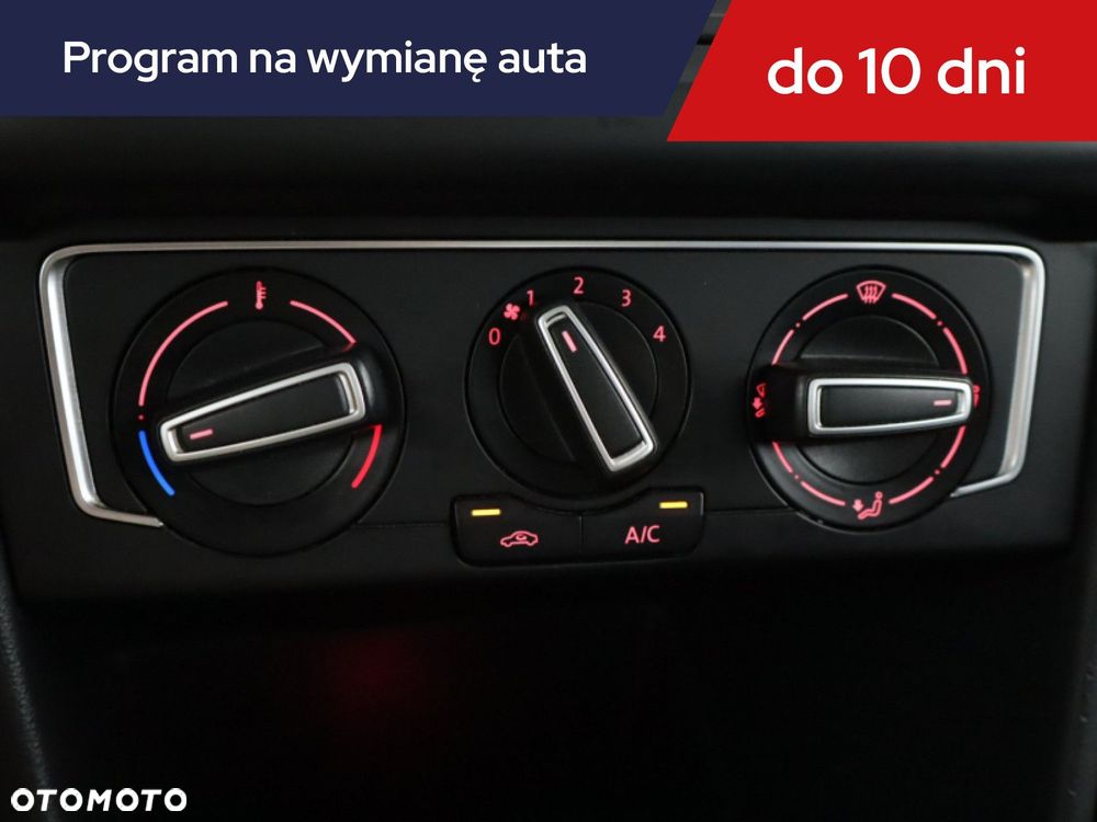 Volkswagen Polo - 18