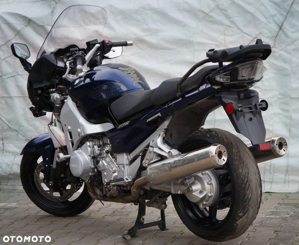 Yamaha FJR - 6