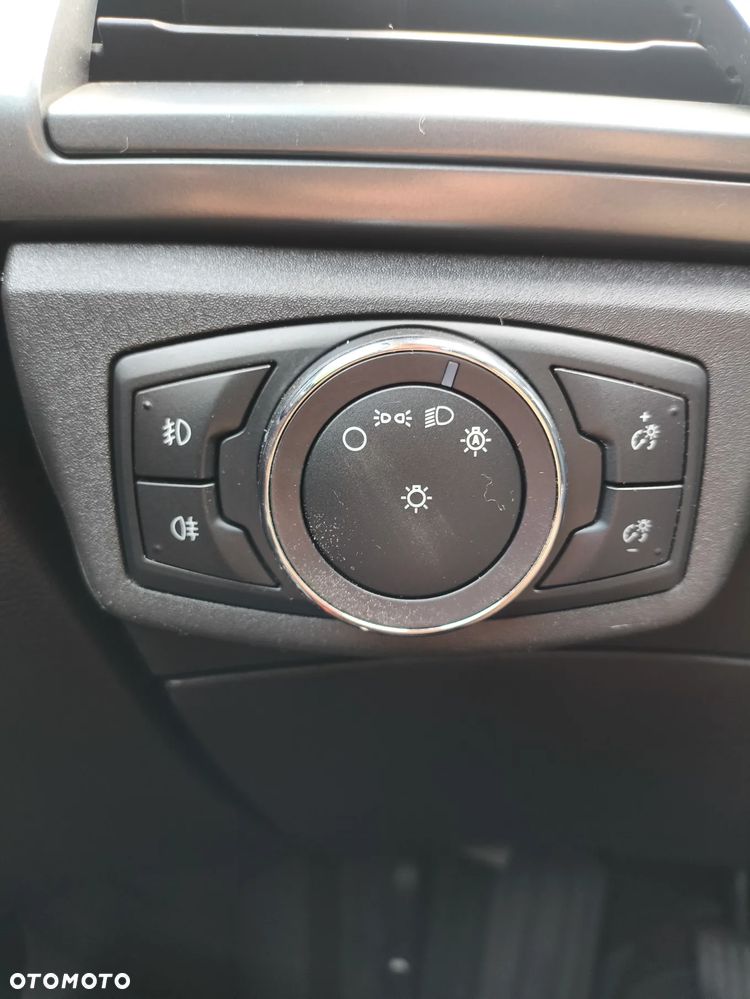 Ford Mondeo 2.0 TDCi Start-Stopp Titanium - 29