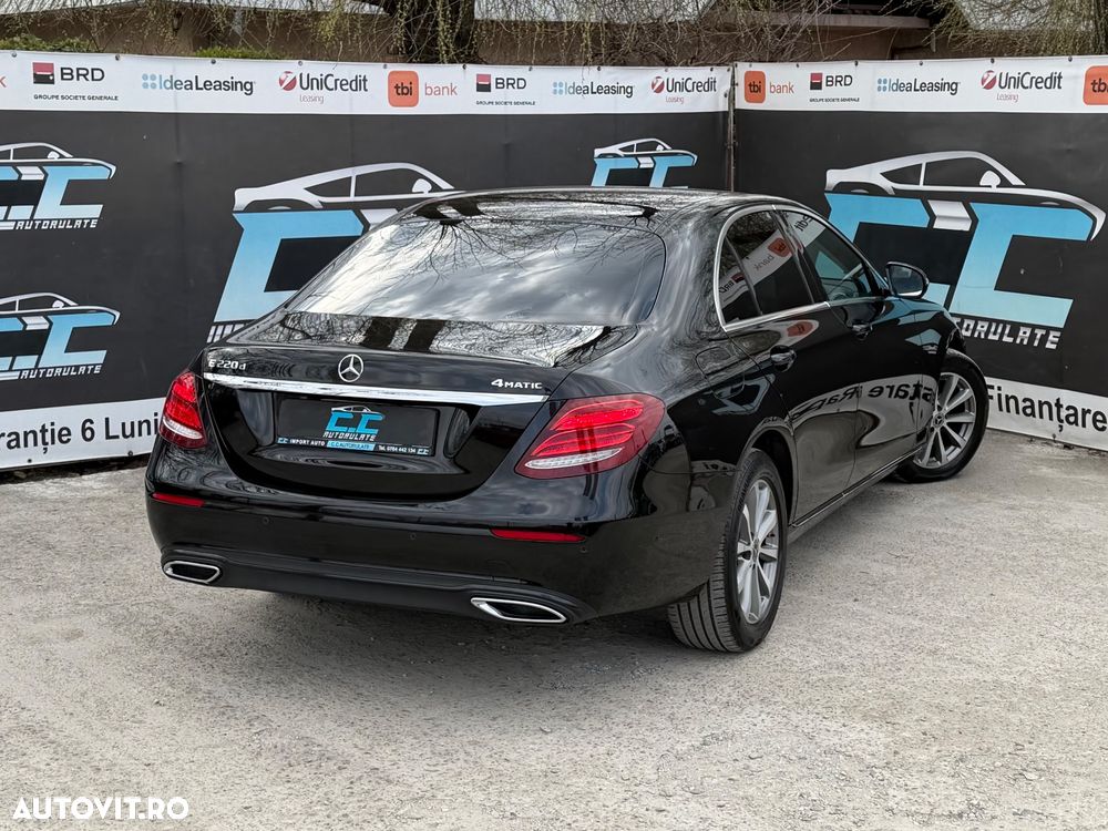 Mercedes-Benz E 220 d 4Matic 9G-TRONIC Avantgarde - 38
