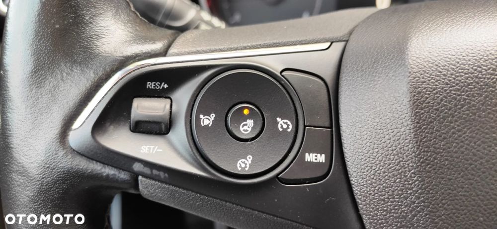 Opel Grandland X 1.6 D Start/Stop Business INNOVATION - 20
