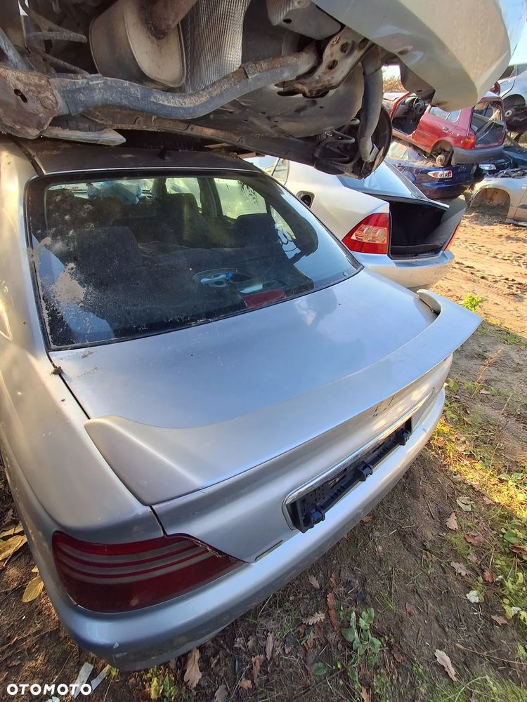 Honda Accord 6 klapa bagaznika - 2