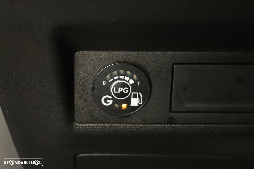 Renault Captur 1.0 TCe Techno Bi-Fuel - 21