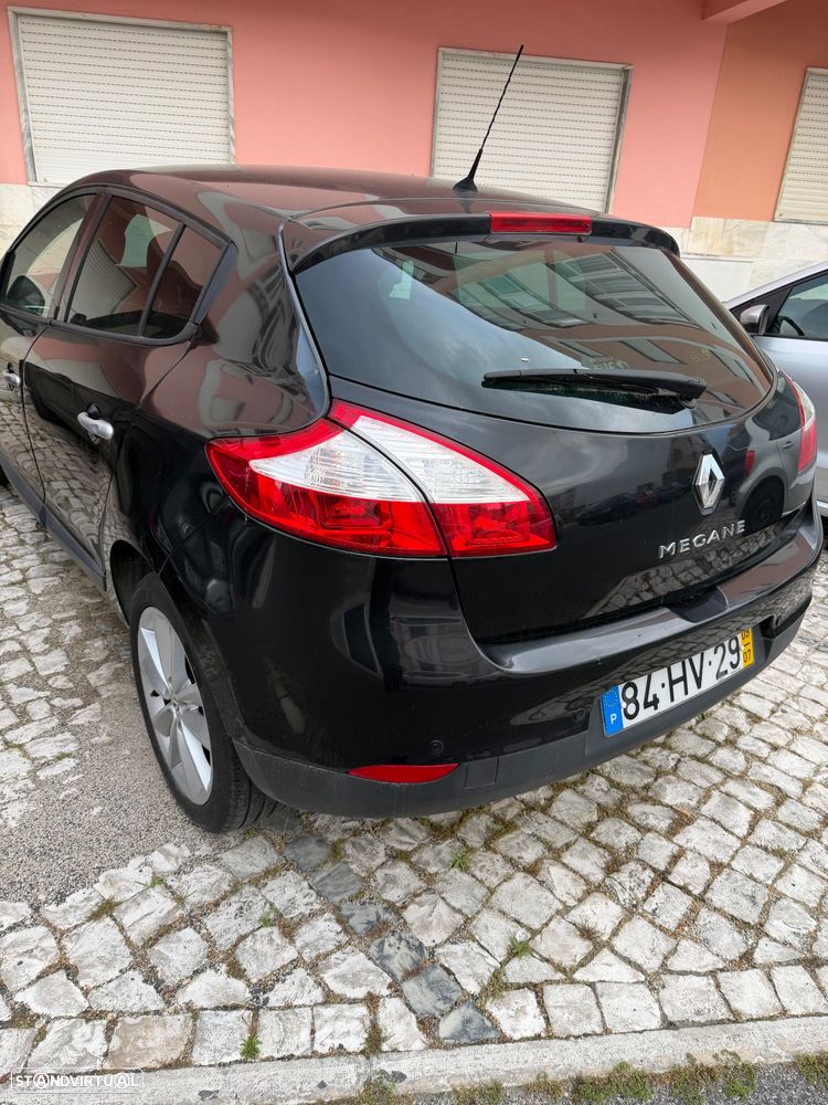 Renault Mégane 1.5 dCi Dynamique S - 3