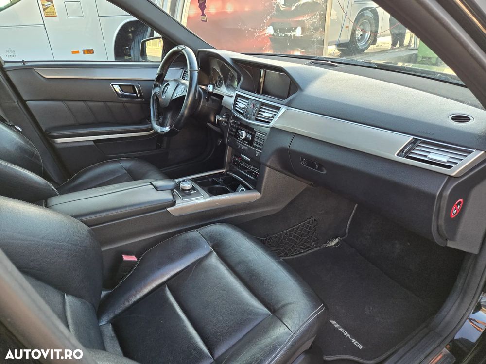 Mercedes-Benz E 350 CDI DPF BlueEFFICIENCY 7G-TRONIC - 22