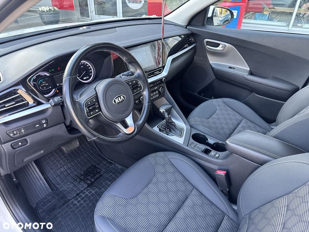 Kia Niro - 12