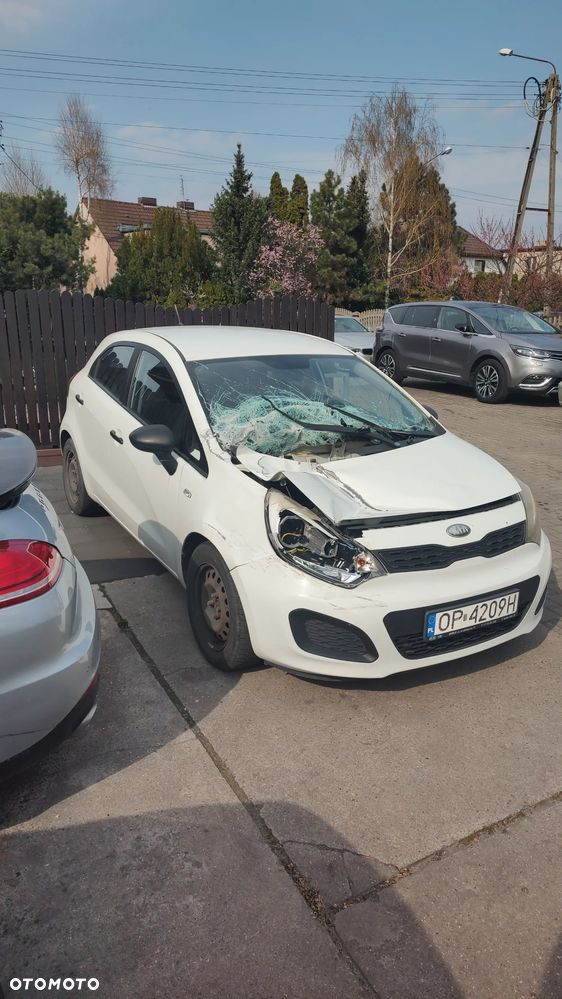 Kia Rio 1.2 M - 2