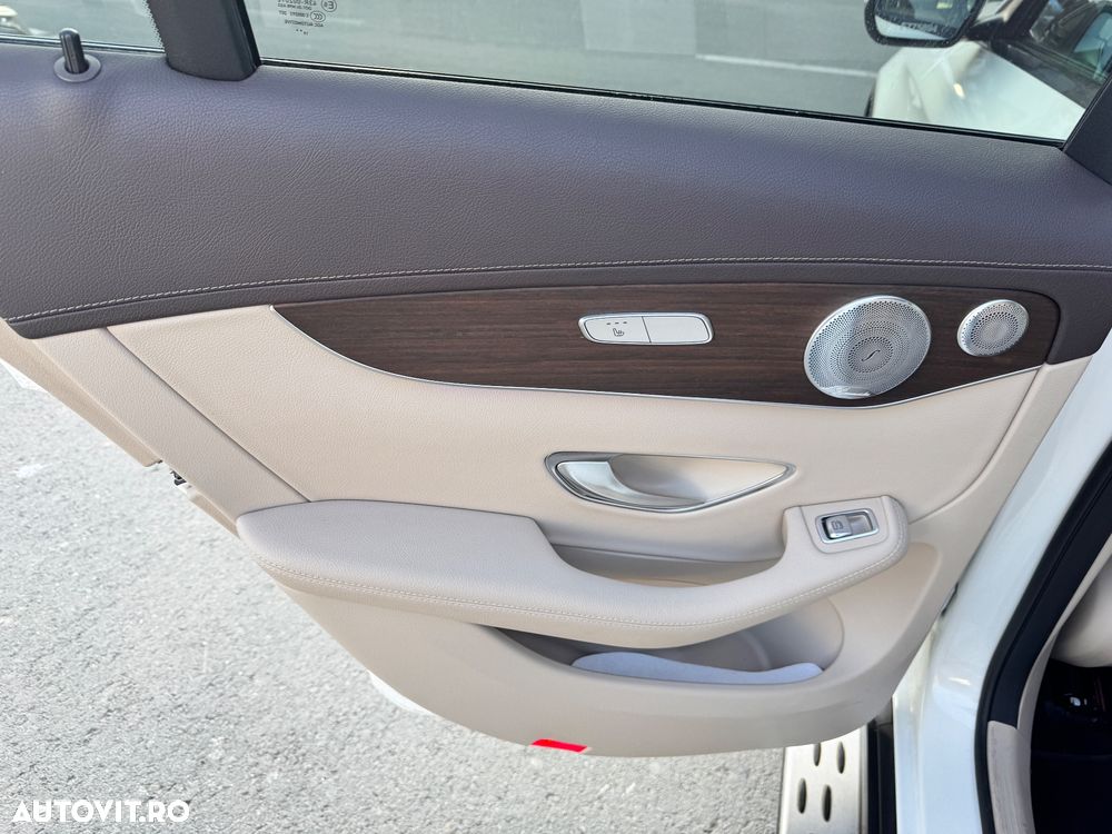 Mercedes-Benz GLC 220 d 4MATIC - 9