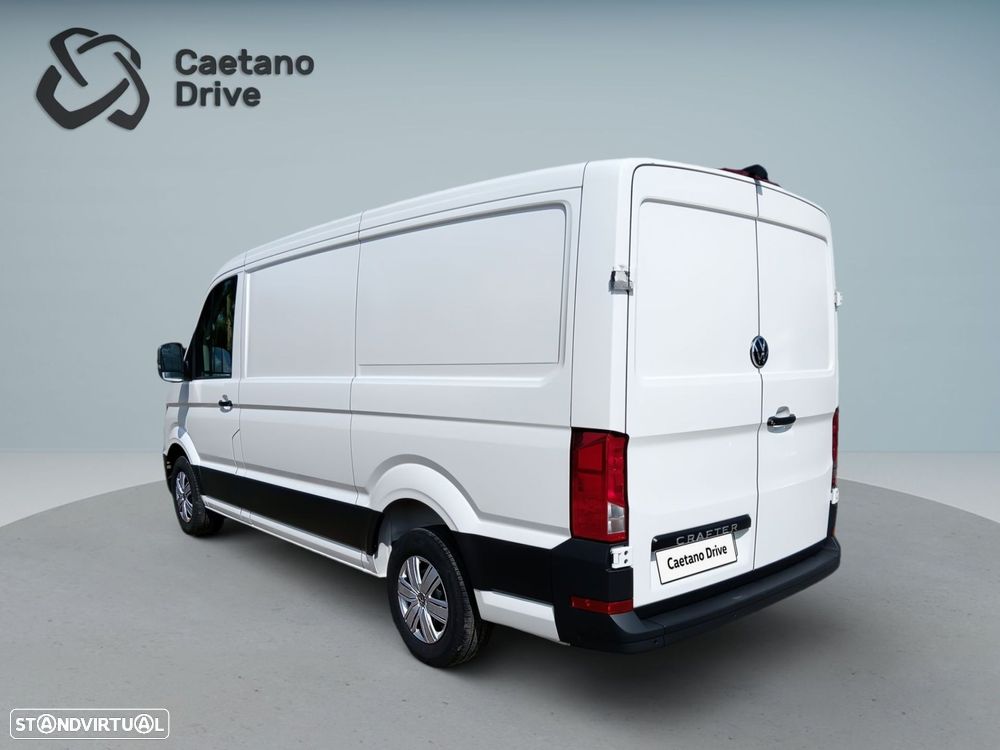 VW Crafter 35 CCb Simp L3 2.0TDI Tras - 4